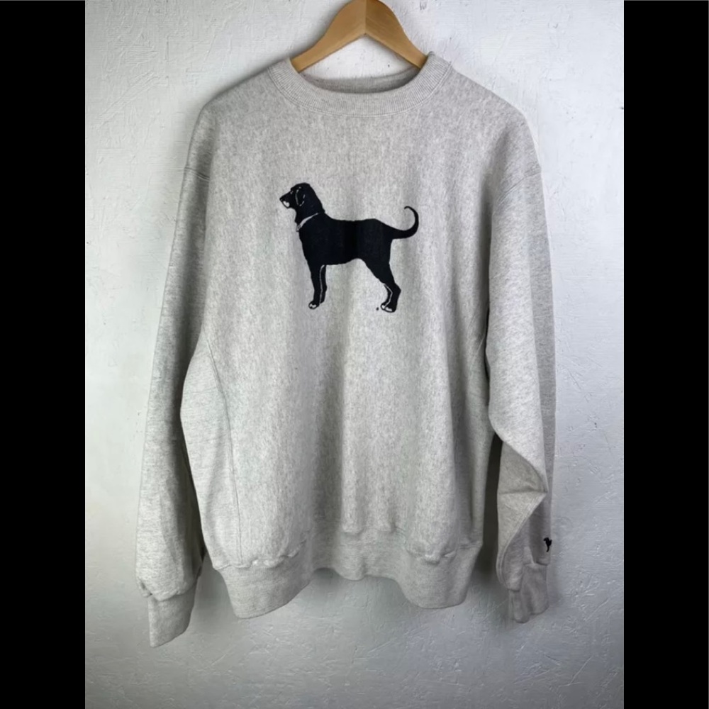 Black dog crewneck